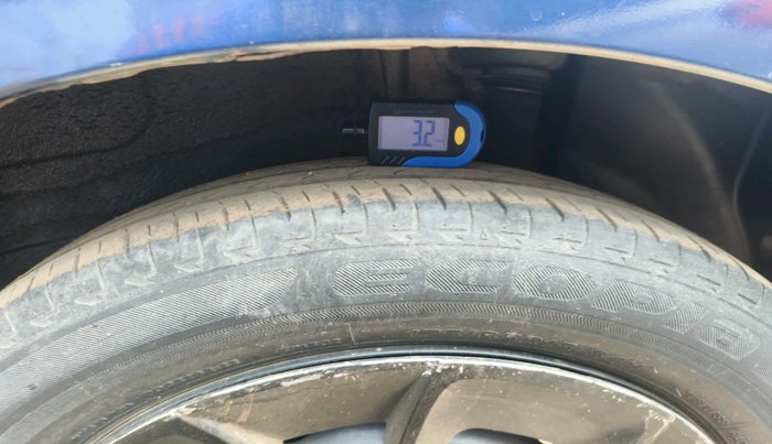 2018 Maruti IGNIS DELTA 1.2, Petrol, Manual, 29,328 km, tyre