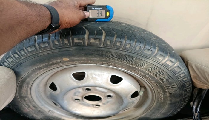 2018 Maruti Eeco 5 STR WITH A/C+HTR, Petrol, Manual, 75,950 km, tyre