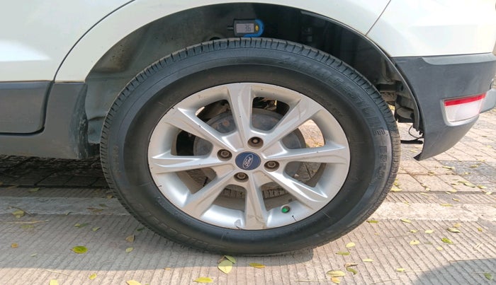 2019 Ford Ecosport TITANIUM 1.5L DIESEL, Diesel, Manual, 2,42,000 km, tyre