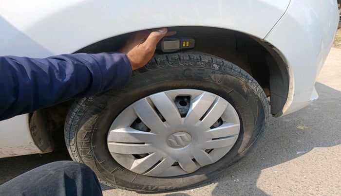 2014 Maruti Alto 800 LXI, Petrol, Manual, 82,322 km, tyre