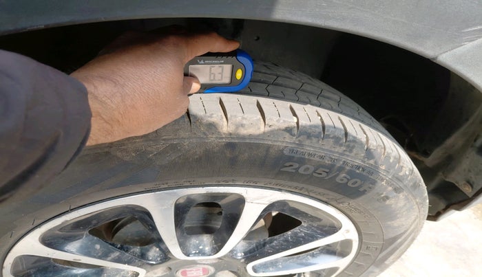 2016 Fiat URBAN CROSS ACTIVE MULTIJET, Diesel, Manual, 75,218 km, tyre