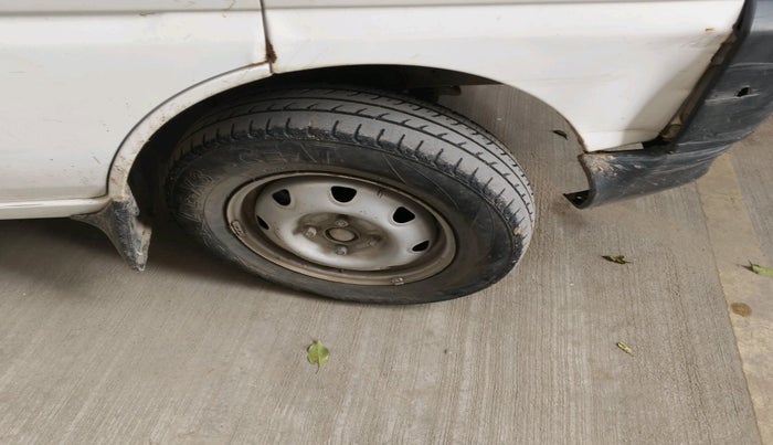 2018 Maruti Eeco 5 STR WITH A/C+HTR CNG, Petrol, Manual, 55,532 km, tyre