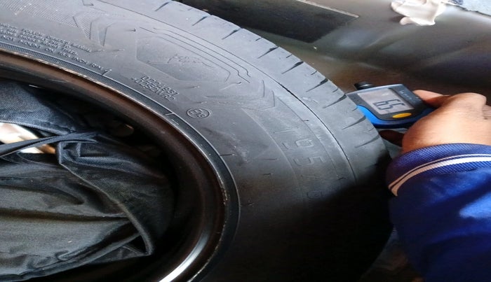 2024 Tata NEXON Smart Plus 1.2 Revotron 6 AMT, Petrol, Automatic, 8,861 km, tyre