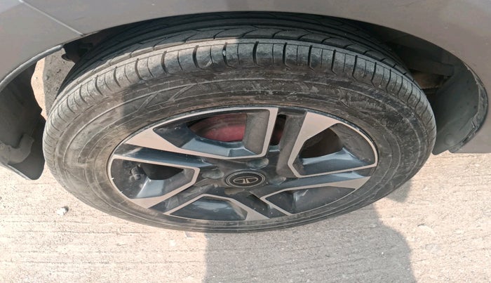 2019 Tata TIGOR XZ PLUS PETROL, Petrol, Manual, 50,891 km, tyre