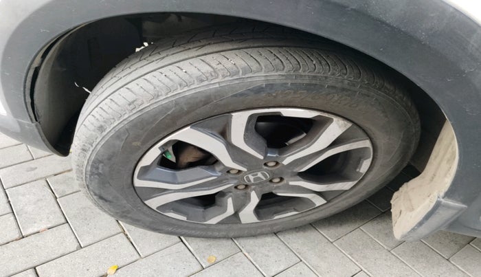 2017 Honda WR-V 1.2L I-VTEC VX MT, Petrol, Manual, 69,253 km, tyre