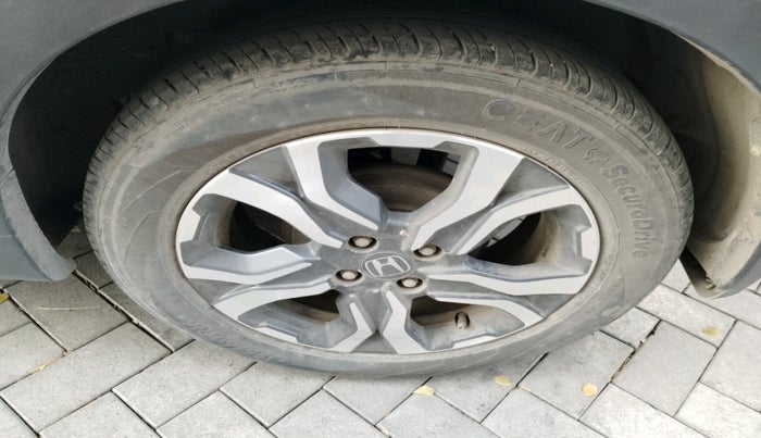 2017 Honda WR-V 1.2L I-VTEC VX MT, Petrol, Manual, 69,253 km, tyre