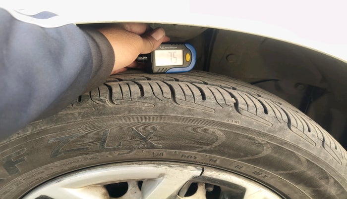 2018 Honda Amaze 1.5L I-DTEC E, Diesel, Manual, 1,34,406 km, tyre