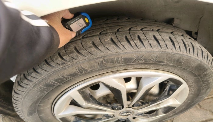 2018 Honda Amaze 1.5L I-DTEC E, Diesel, Manual, 1,34,406 km, tyre