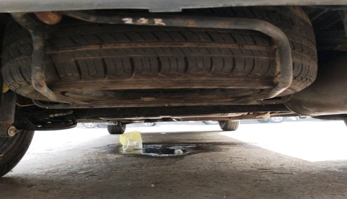 2015 Maruti Ertiga VXI, Petrol, Manual, 13,043 km, tyre