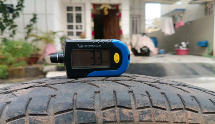 2012 Maruti Swift VDI, Diesel, Manual, 50,704 km, tyre