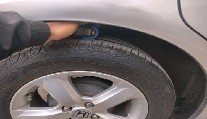 2012 Honda Jazz 1.2 L I-VTEC SELECT, Petrol, Manual, 53,624 km, tyre