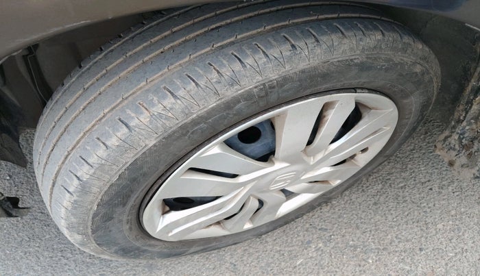 2014 Honda City 1.5L I-DTEC SV, Diesel, Manual, 1,38,386 km, tyre