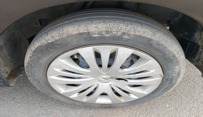 2014 Honda City 1.5L I-DTEC SV, Diesel, Manual, 1,38,386 km, tyre