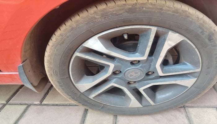 2021 Tata Tiago XZ PLUS PETROL, Petrol, Manual, 36,646 km, tyre