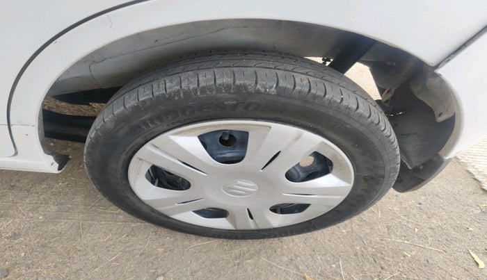 2017 Maruti Wagon R 1.0 VXI AMT, Petrol, Automatic, 42,211 km, tyre