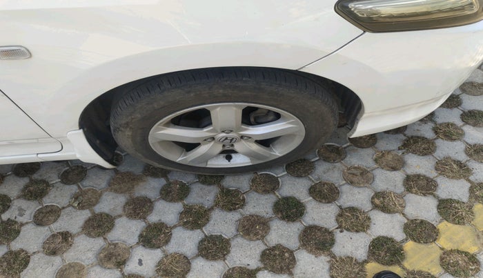 2011 Honda City 1.5L I-VTEC V MT, Petrol, Manual, 48,778 km, tyre