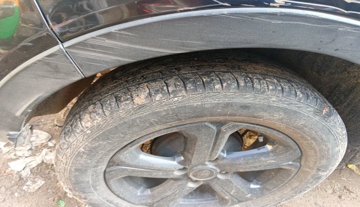 2022 Tata NEXON XZA PLUS DIESEL DARK EDITION, Diesel, Automatic, 1,29,956 km, tyre