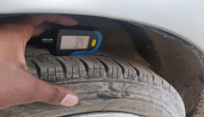 2014 Hyundai Grand i10 SPORTZ 1.2 KAPPA VTVT, Petrol, Manual, 98,941 km, tyre