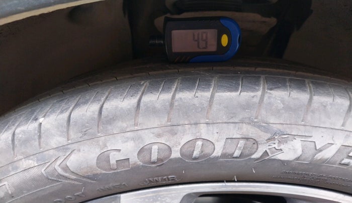 2021 Volkswagen TAIGUN TOPLINE 1.0 TSI AT, Petrol, Automatic, 21,325 km, tyre