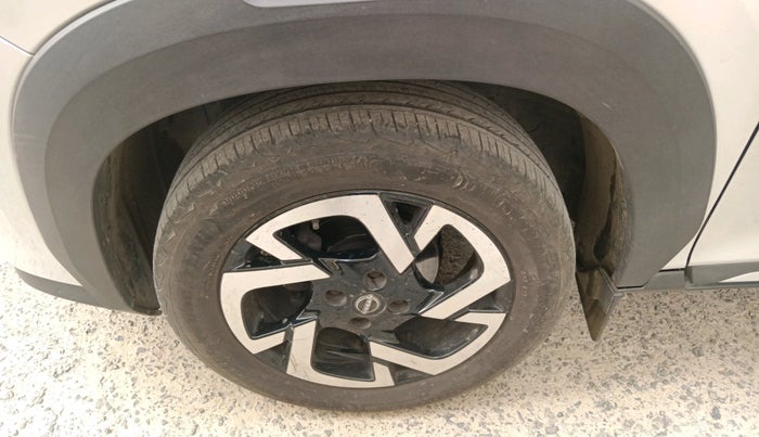 2021 Nissan MAGNITE XV PREMIUM TURBO, Petrol, Manual, 66,013 km, tyre