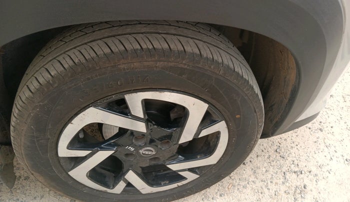 2021 Nissan MAGNITE XV PREMIUM TURBO, Petrol, Manual, 66,013 km, tyre