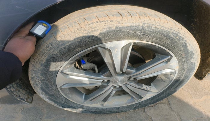 2018 Hyundai Verna 1.6 VTVT SX (O) AT, Petrol, Automatic, 74,096 km, tyre