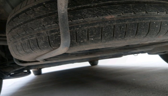 2017 Maruti Ertiga VXI AT, Petrol, Automatic, 65,519 km, tyre