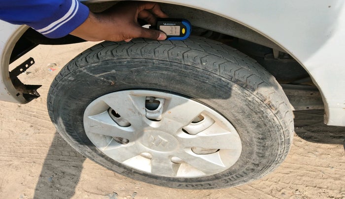 2016 Maruti Eeco 5 STR WITH A/C+HTR, Petrol, Manual, 53,398 km, tyre