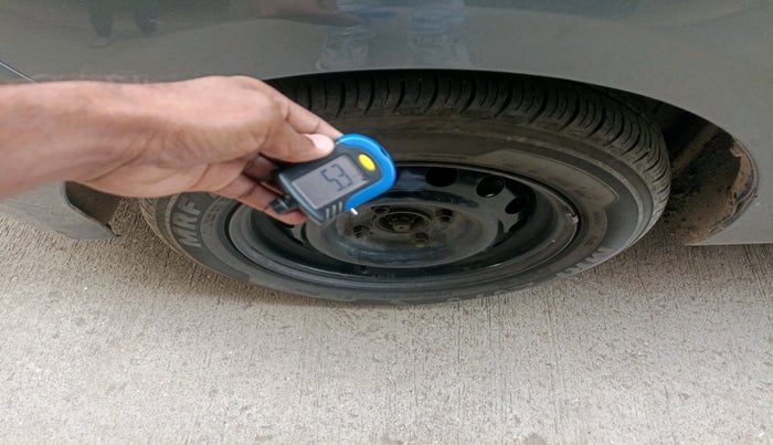 2016 Ford New Figo TREND 1.5L DIESEL, Diesel, Manual, 1,72,987 km, tyre