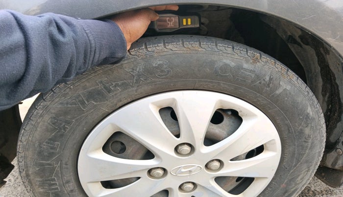 2011 Hyundai i10 SPORTZ 1.2, Petrol, Manual, 48,513 km, tyre