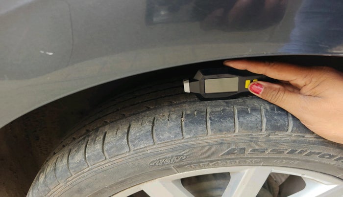 2018 Volkswagen Ameo HIGHLINE1.2L PLUS 16 ALLOY, Petrol, Manual, 93,429 km, tyre