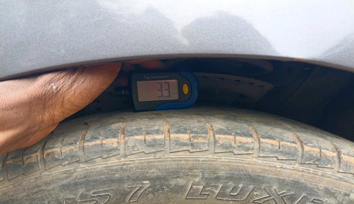 2015 Hyundai Verna FLUIDIC 4S 1.6 VTVT S(O), Petrol, Manual, 67,268 km, tyre