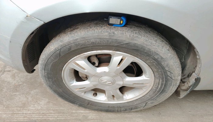 2011 Hyundai i20 SPORTZ 1.2, Petrol, Manual, 1,70,041 km, tyre