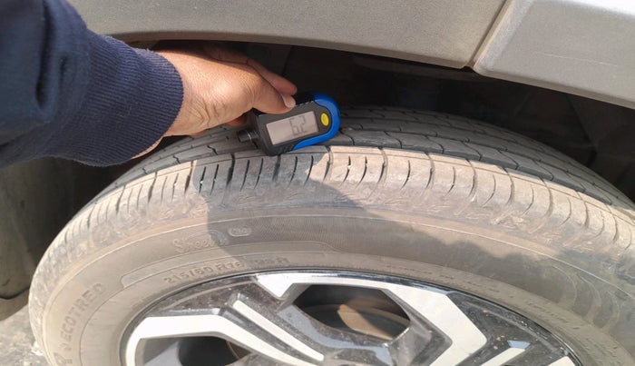 2023 Maruti BREZZA ZXI + AT SMART HYBRID, Petrol, Automatic, 11,438 km, tyre