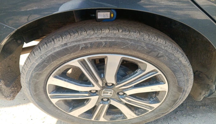 2024 Honda Amaze 1.2L I-VTEC VX CVT, Petrol, Automatic, 26,321 km, tyre