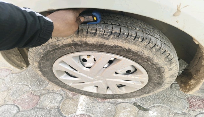 2020 Maruti New Wagon-R LXI CNG (O) 1.0, Petrol, Manual, 76,969 km, tyre