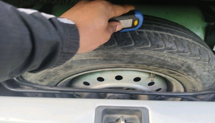 2020 Maruti New Wagon-R LXI CNG (O) 1.0, Petrol, Manual, 76,969 km, tyre