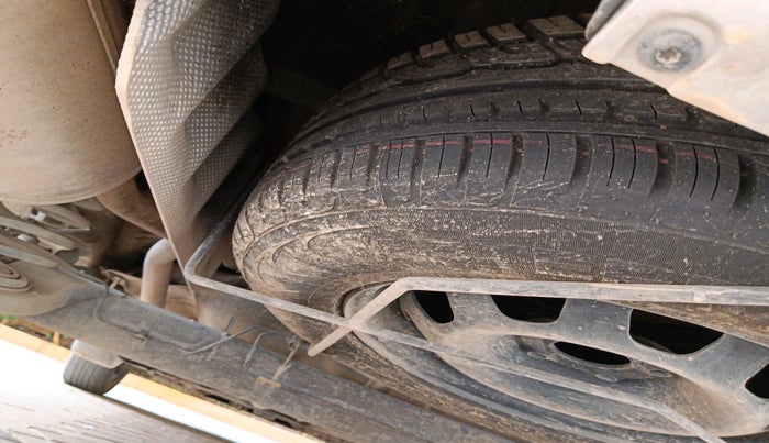 2018 Renault Duster 110 PS RXZ 4X2 AMT DIESEL, Diesel, Automatic, 1,01,063 km, tyre