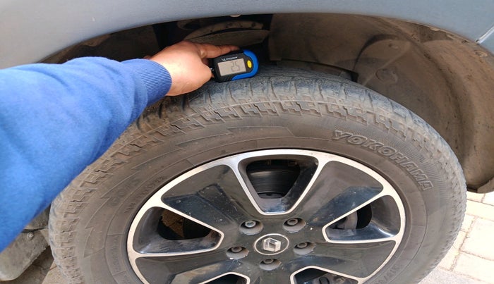 2018 Renault Duster 110 PS RXZ 4X2 AMT DIESEL, Diesel, Automatic, 1,01,063 km, tyre