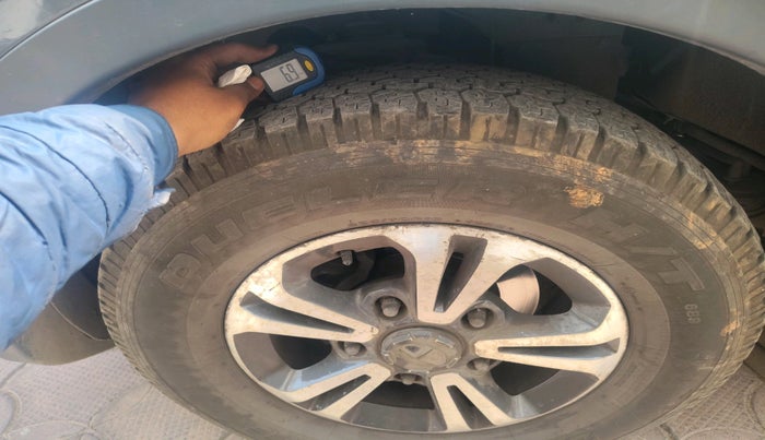 2018 Tata Hexa XM 4X2 7 STR, Diesel, Manual, 2,24,082 km, tyre