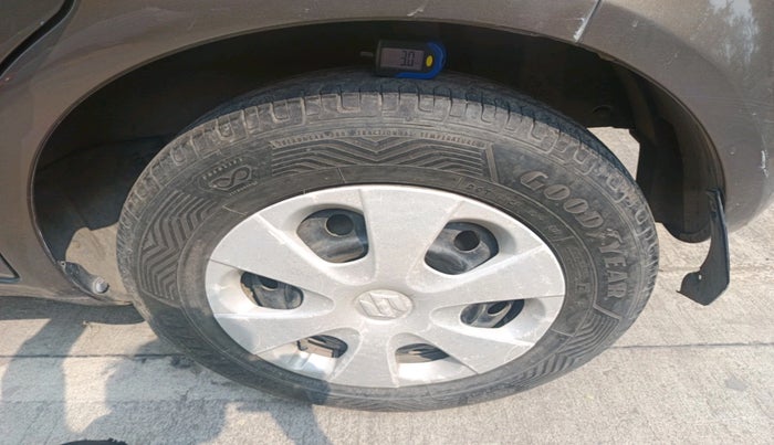 2014 Maruti Ritz VXI, Petrol, Manual, 45,760 km, tyre