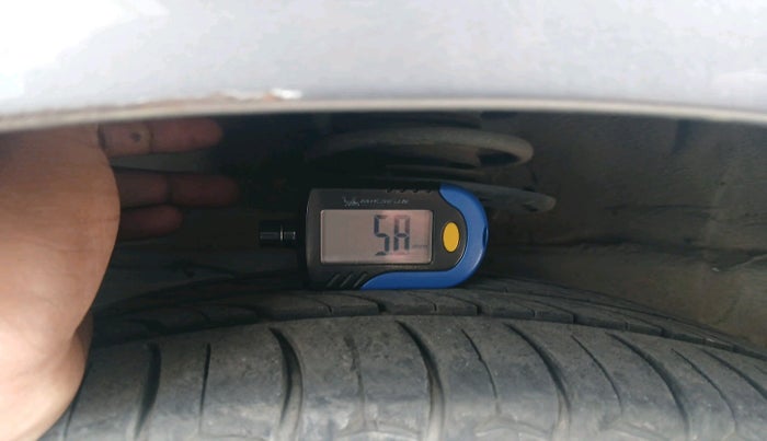 2017 Maruti Ciaz DELTA DIESEL 1.3, Diesel, Manual, 1,46,242 km, tyre