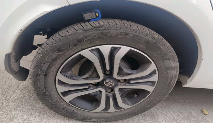 2023 Tata Tiago XT CNG, Petrol, Manual, 14,858 km, tyre