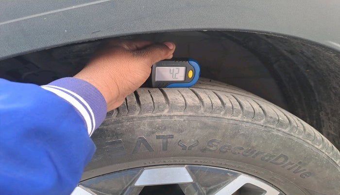 2023 Hyundai VENUE SX (O) 1.0 TURBO DCT, Petrol, Automatic, 21,290 km, tyre