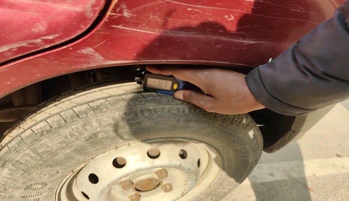 2011 Maruti Alto LX, Petrol, Manual, 25,763 km, tyre