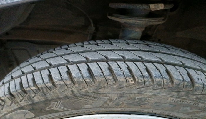 2024 Maruti Alto K10 VXI, Petrol, Manual, 15,255 km, tyre