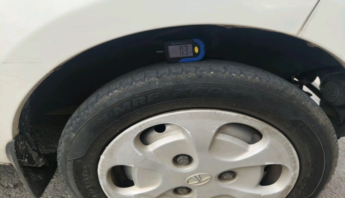 2014 Tata Nano TWIST XT, Petrol, Manual, 1,14,216 km, tyre