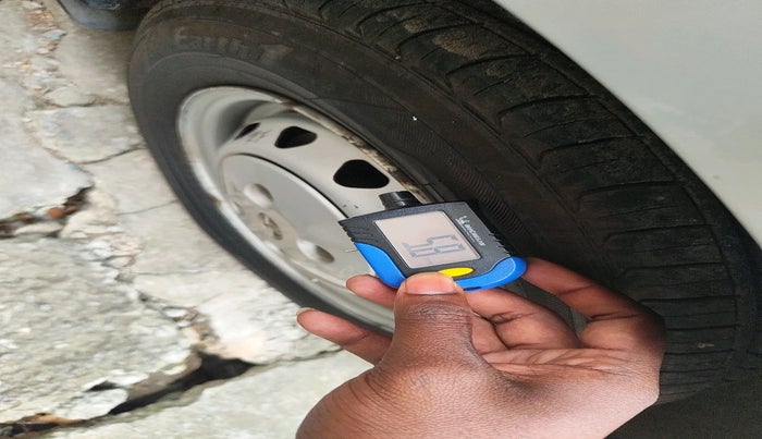 2016 Tata Tiago XM PETROL, Petrol, Manual, 51,018 km, tyre