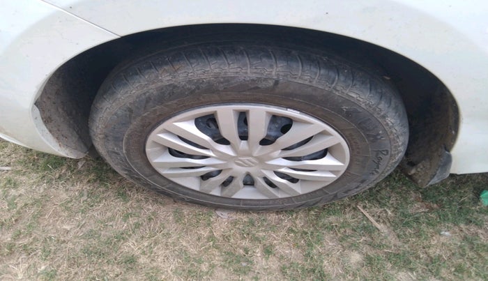2024 Maruti Dzire VXI, Petrol, Manual, 25,892 km, tyre