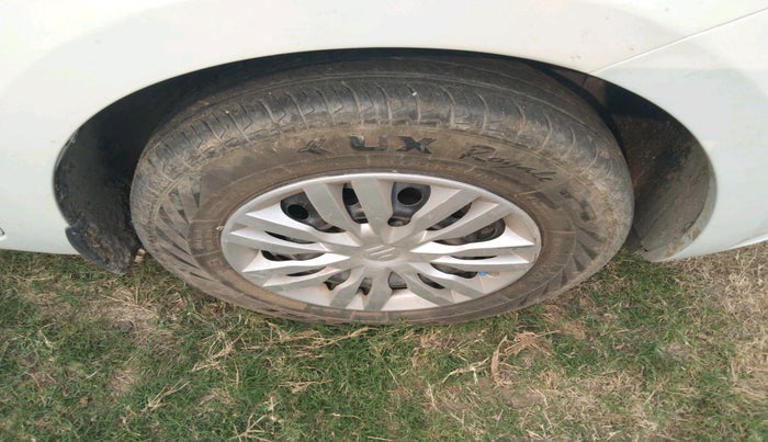 2024 Maruti Dzire VXI, Petrol, Manual, 25,892 km, tyre